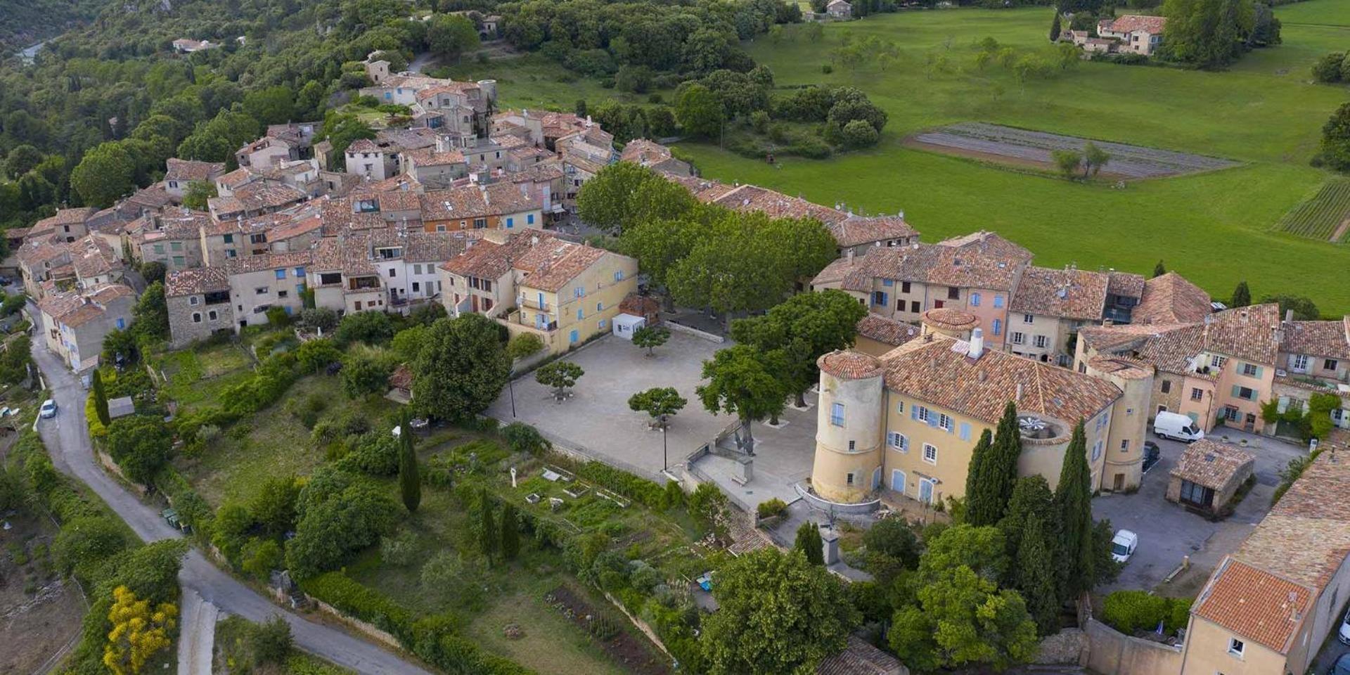 Au Coeur Du Village Provencal Tourtour Eksteriør billede