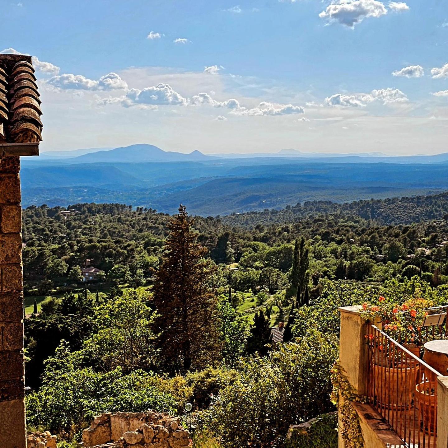 Au Coeur Du Village Provencal Tourtour Eksteriør billede
